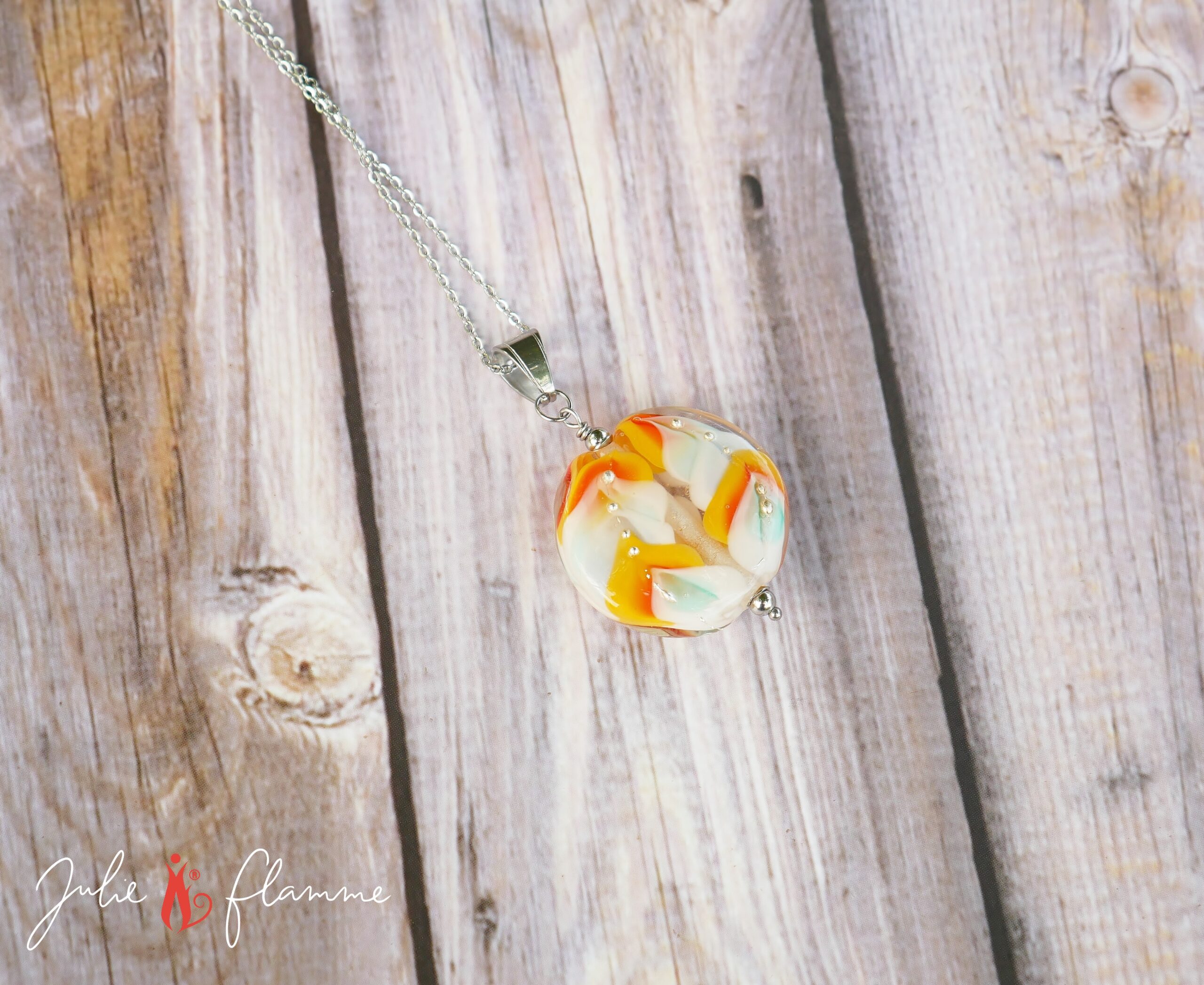 Collier été en verre