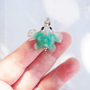 Petite tortue turquoise