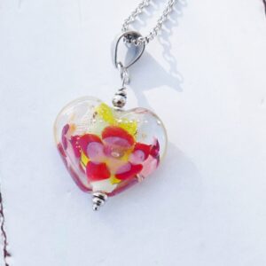 Joli coeur floral romantique