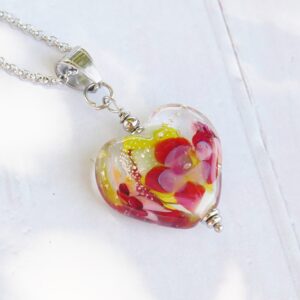 Très beau collier Coeur floral romantique