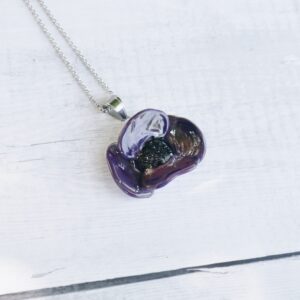 Collier coquelicot violet