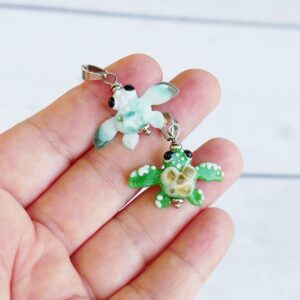 Mini tortue blanche et turquoise