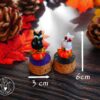 Mini déco petit chat sur sa citrouille - Thumbnail Image 3